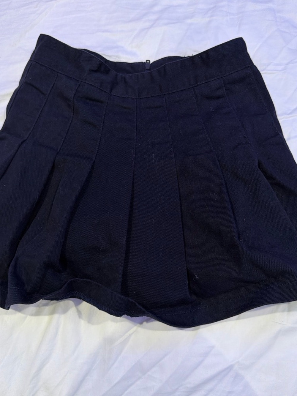 Brandy Melville Navy Pleated Skort